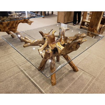 Dunanney Dining Table