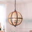 Lustre en bois à quatre lumières
