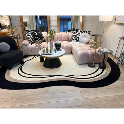 Tapis organiques de forme irrégulière