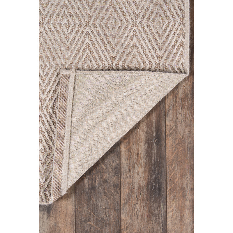 Natural Geometric Pattern Rectangular Synthetic Rug 2' x 3'