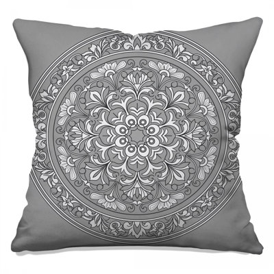 Coussins Intricate Circular Mandala