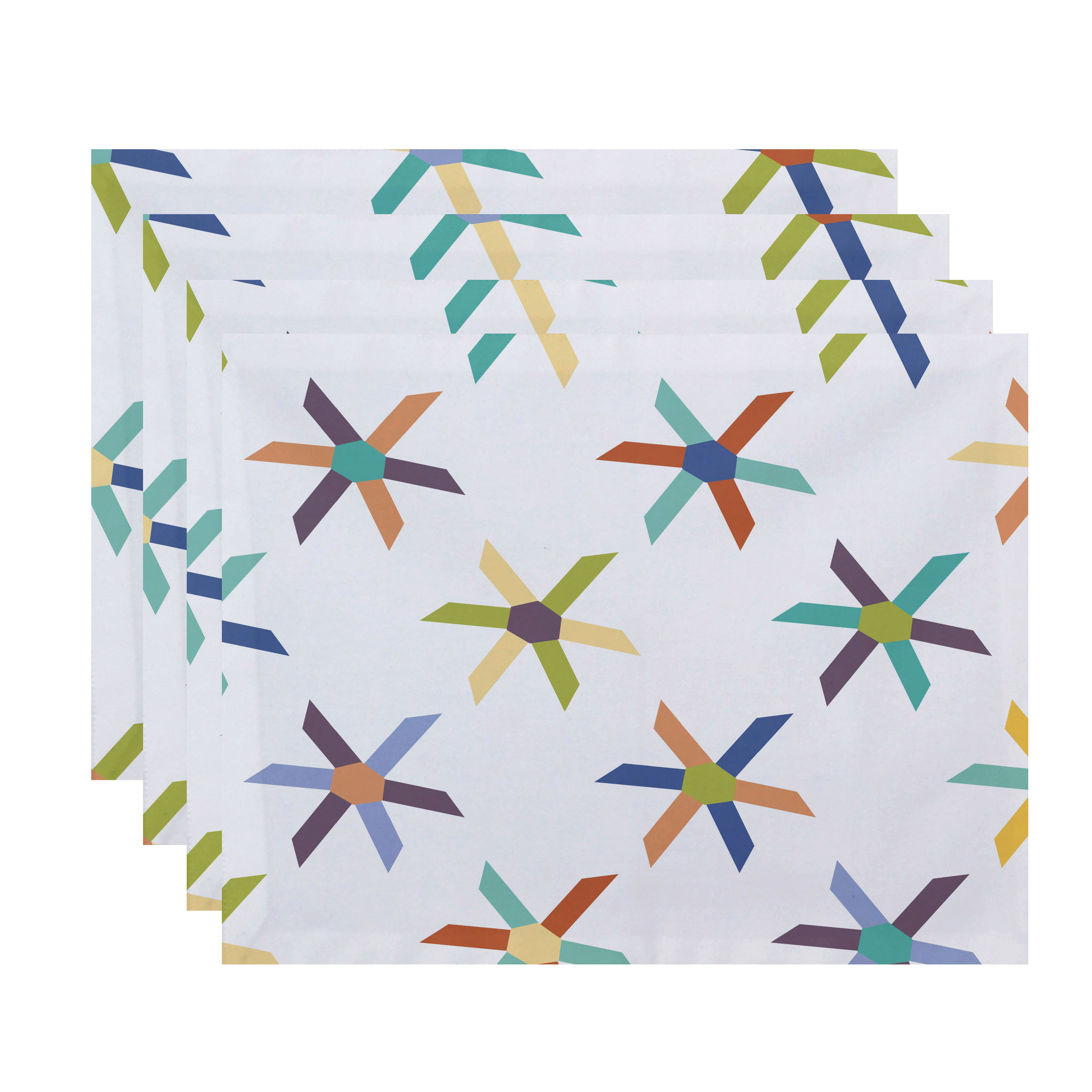 Beachcrest Home™ Odelina Pinwheel Pop Geometric 18