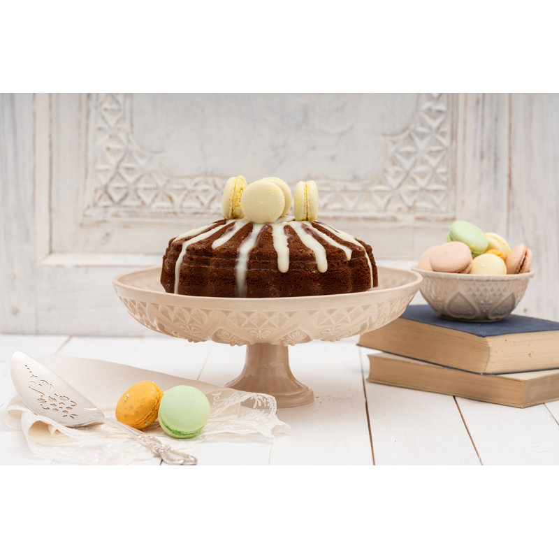 Vintage Inspired Ceramic Ceramic Cake Stand, Beige
