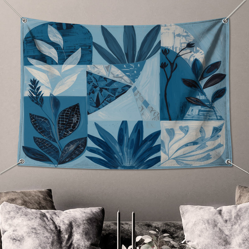 Tapisserie murale «Blue Botanical Collage» - décoration murale botanique, H 104 po x 88 avec 4 œillets