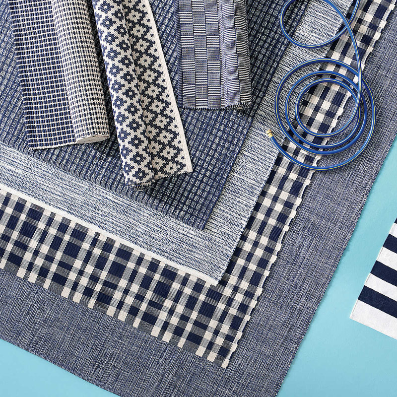Fusion Blue Handwoven Indoor/Outdoor Rug, Runner 2'6" x 8'