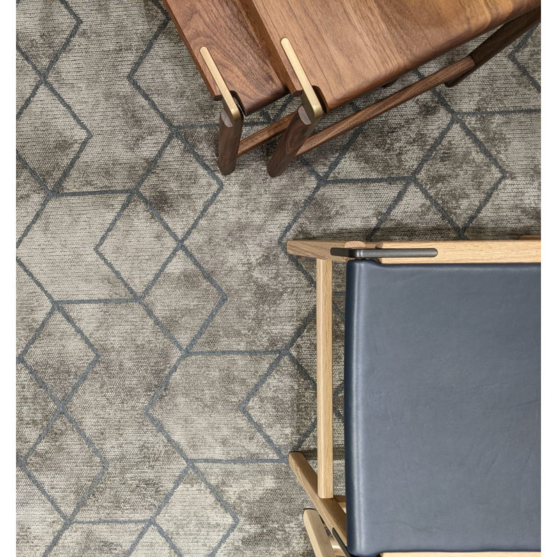 Rapture Geometric Flatweave/Machine Woven Acrylic/Cotton/Rayon Dark Gray Area Rug, Rectangle 7'10" x 11'2"