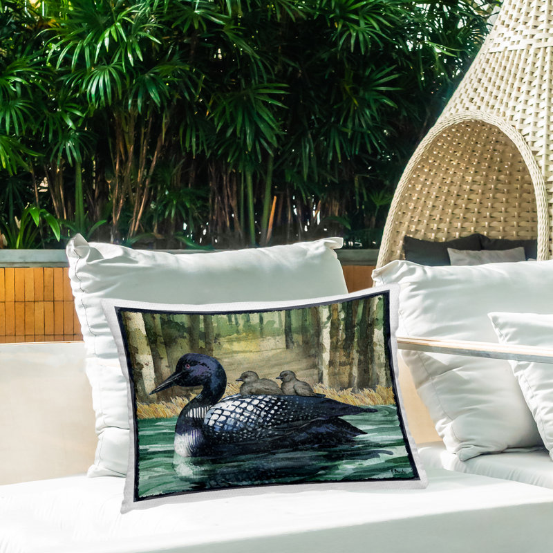 Coussin d'extérieur imprimé Loon Family on Lake Design par Paul Brent