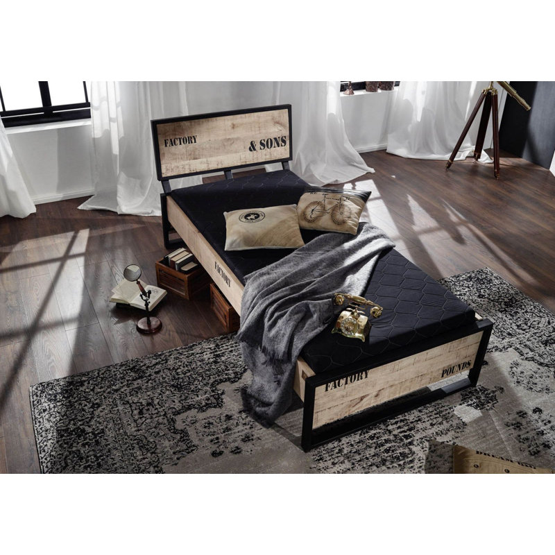 Factory Solid Wood Bed, 140 x 200 cm