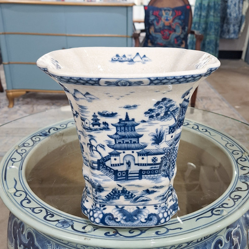 Pot de fleurs en céramique fait à la main