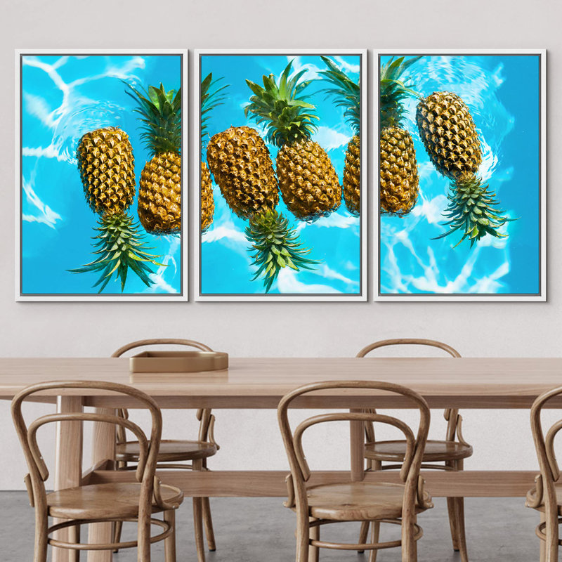 Ananas flottant dans la piscine d'été, photographie de fruits, réalisme, rustique, ultra, Cadre flottant blanc