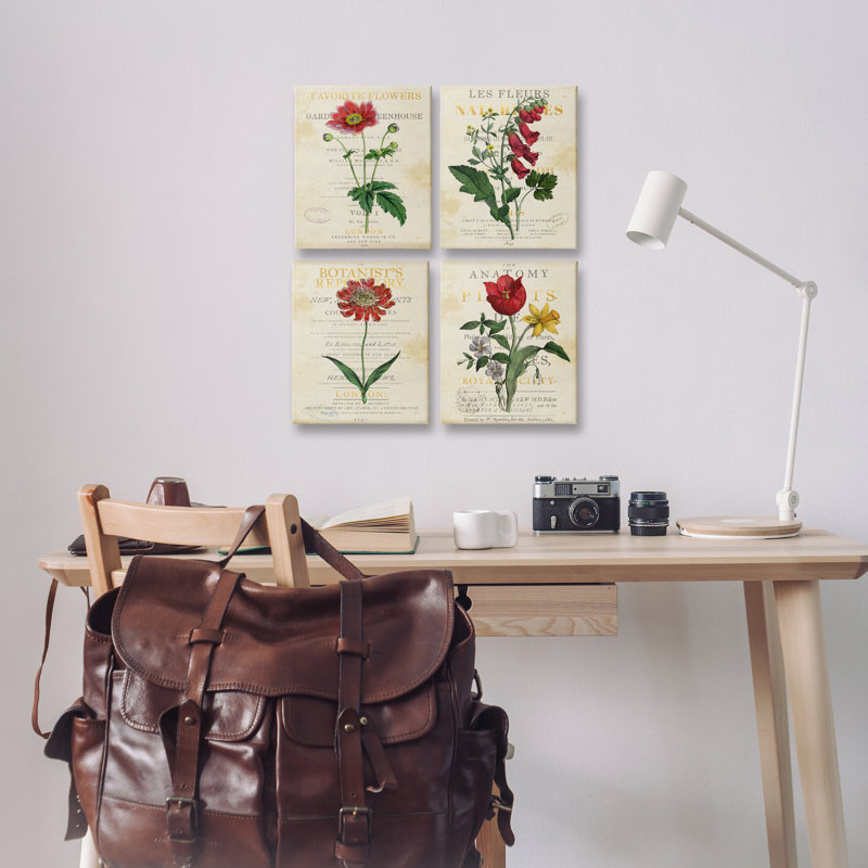 Ensemble de 4 reproductions d'art sur toile, "Vintage Flowers over Antique Pages", par Susan Arnot, H 14 po x l 11 po