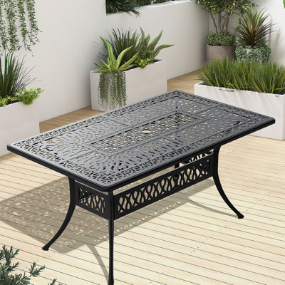 Table de salle à manger L58.27 * W34,65 pouces en fonte d'aluminium avec structure noire et trou pour parasol