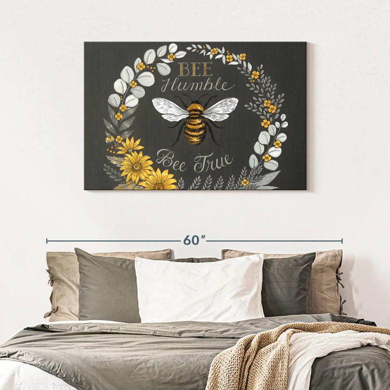 Brampt Bee Humble Bee True, 30" H x 45" W
