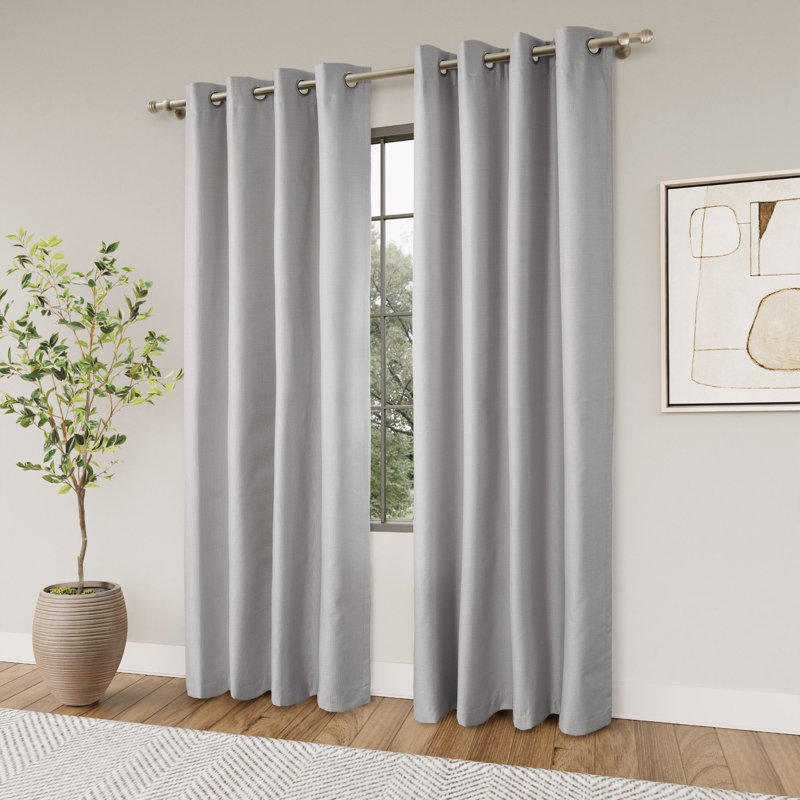 Paire de rideaux 100% occultant avec œillets Landolfo, L 52 po x L 84 po, Argent