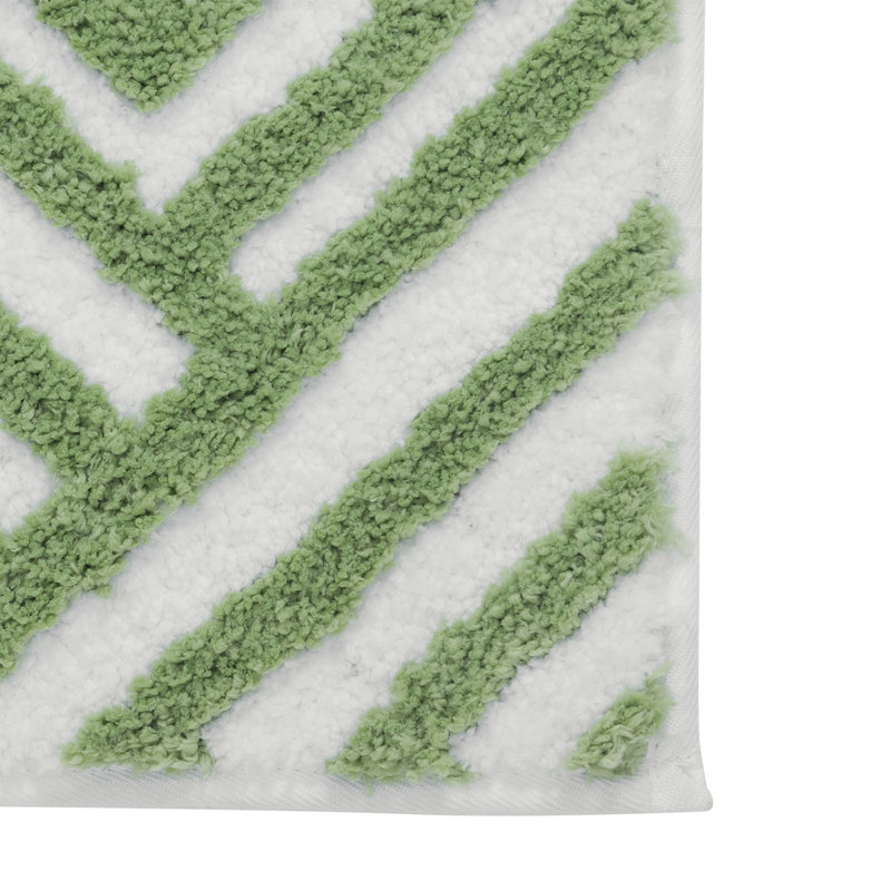  Home Green Geometric Lines Tufted Bath Rug, 18" X 27"