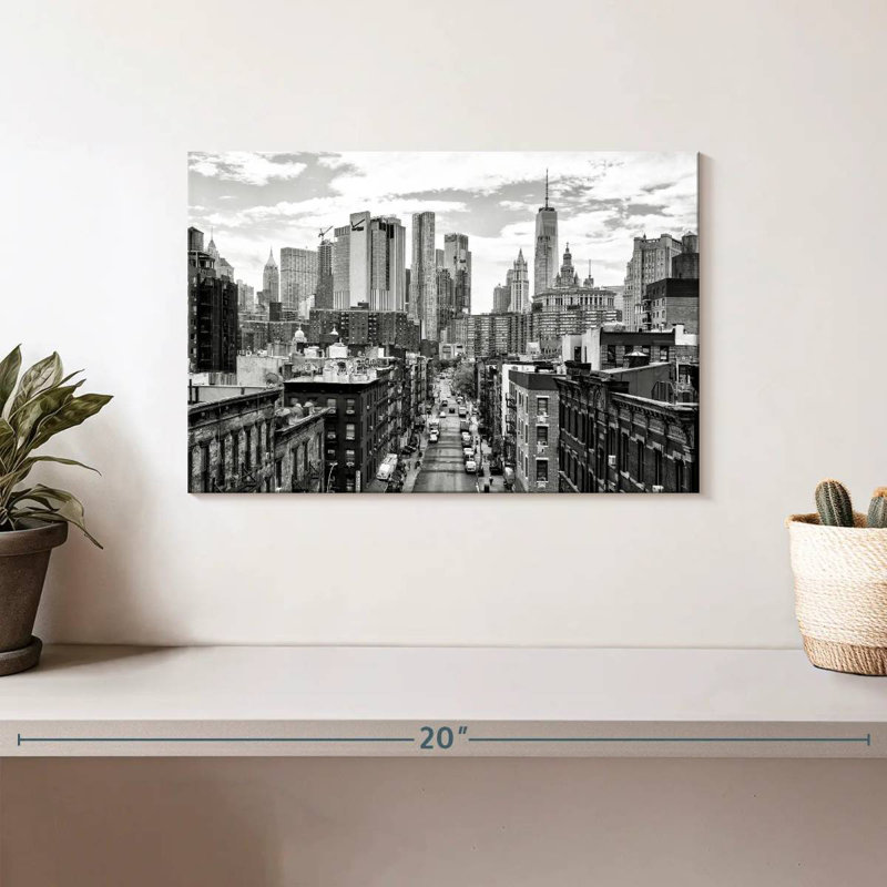 Kavia Financial District, 8" H x 12" W