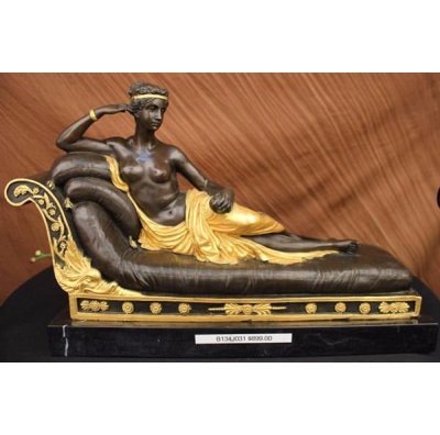 Figurines et sculptures Avyn