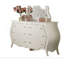 Commode finition perle blanche