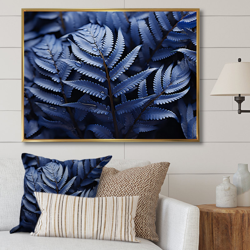 Blue Ferns Indigo Tranquillity I - Print, H 30 po x l 40 po x P 1,5 po, Cadre flottant doré