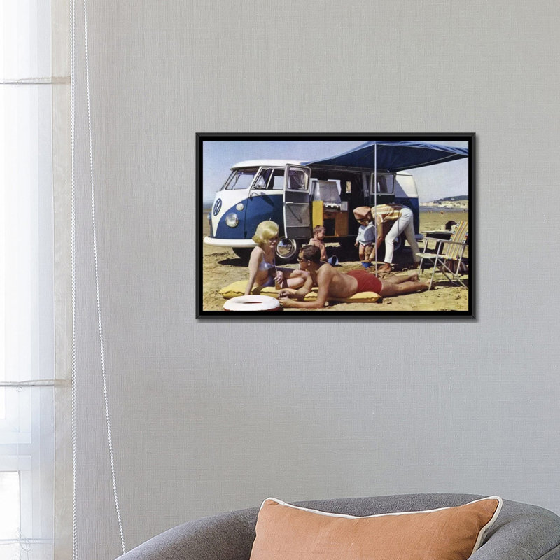 « caravan family », reproduction de photo sur toile, H 18 po x l 26 po x P 1,5 po, Pas de tapis, Toile avec cadre noir