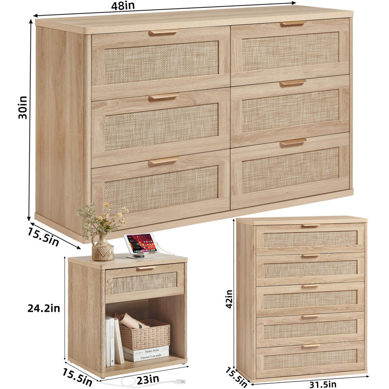 Ensemble de 4 meubles en rotin de style bohème : commode à 6 tiroirs, commode à 5 tiroirs et deux tables de chevet avec station de recharge.