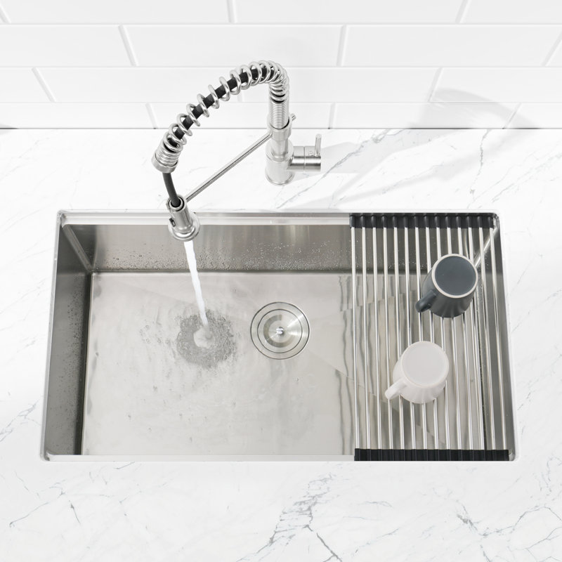 33X19 Single Bowl Stainless Steel Undermount Kitchen Sink. 304 Steel, And Fashionable. Brushed Finish. Spacious Design. Sound Insulation Traits. Rounded Corners For Sink With Cutting Board. Corrosion