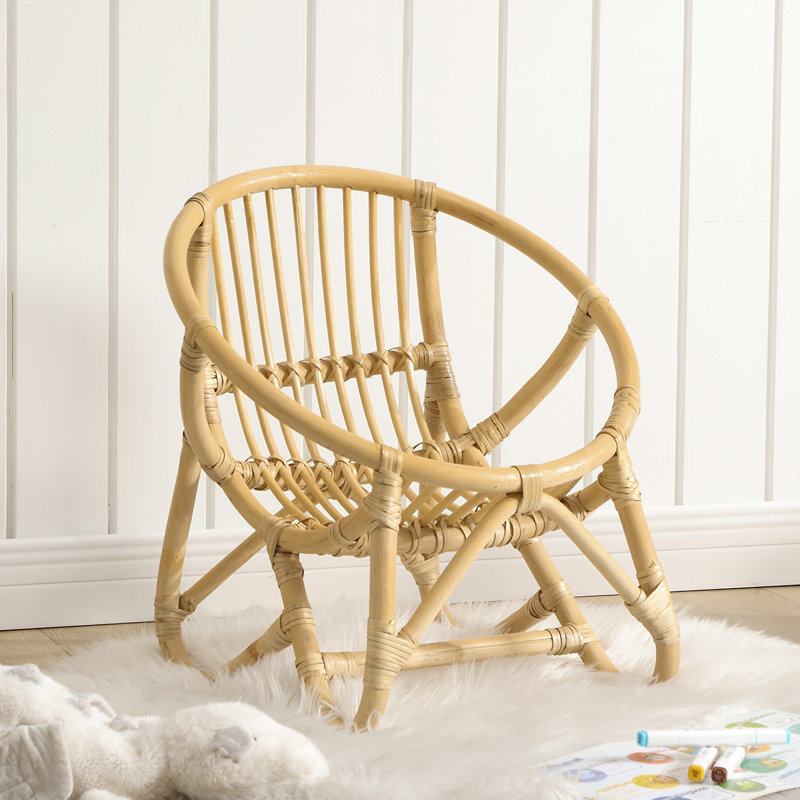 Chaise pour tout-petits en rotin fabriquÃ©e Ã  la main