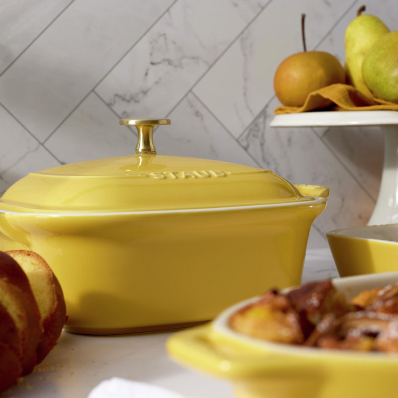Staub Ceramic 4-Pc Baking Pans Set, Casserole Dish With Lid, Brownie Pan, Citron, Citron