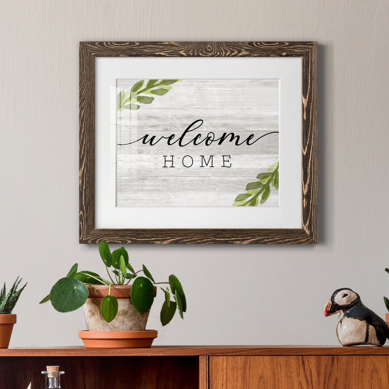 «Welcome Home», impression sur papier encadrée, H 24 po x l 18 po x P 1,5 po, Papier, cadre noyer