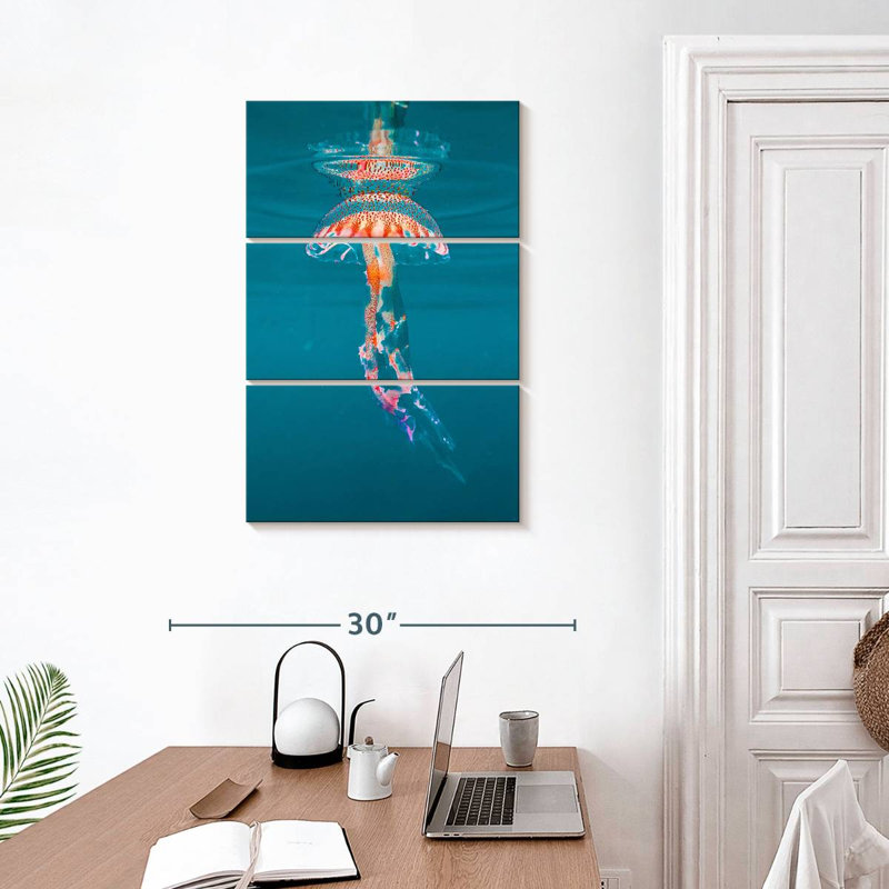 Brampt Jellyfish Under The Surface, 32" H x 20" W