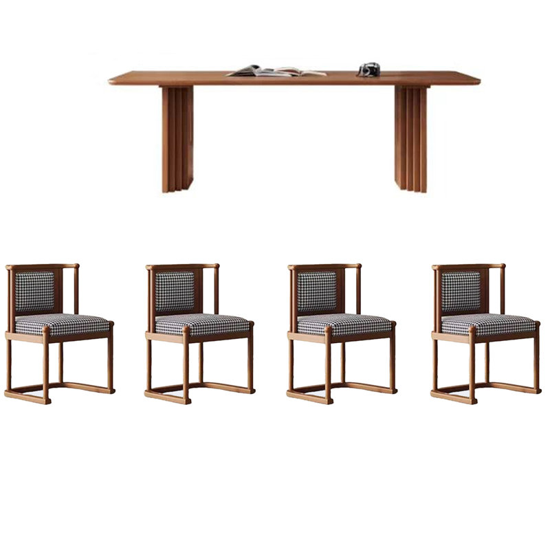 Combinaison de table et de chaises en bois massif rétro