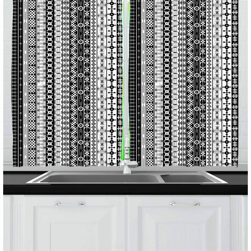 Geometric Pointed Kitchen Curtain
