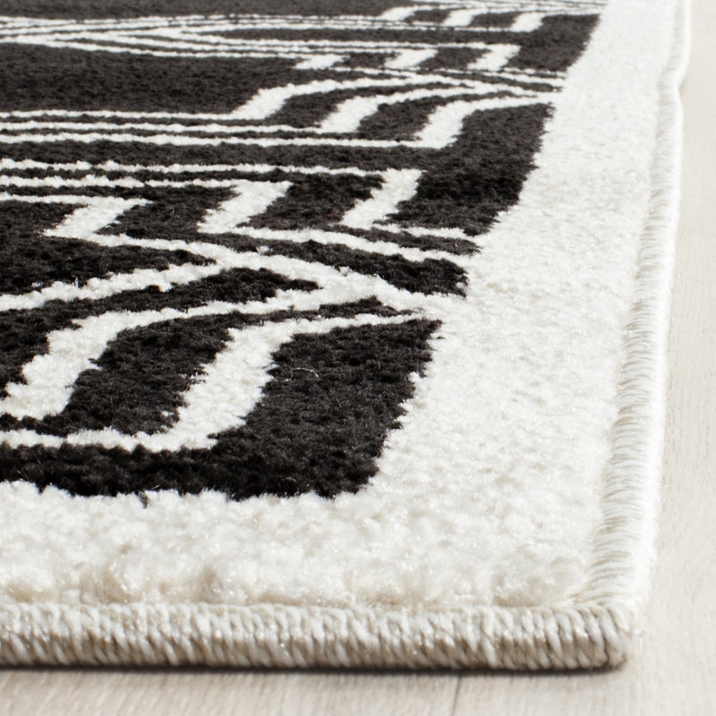 Mclaughlin Geometric Hand Woven Indoor / Outdoor Area Rug, Runner 69 x 213 cm