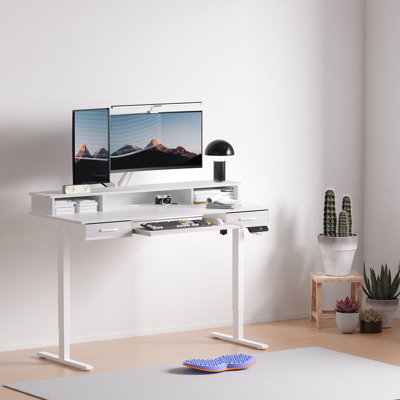 Bureau debout électrique de 55 po avec plateau pour clavier, bureau à hauteur réglable avec 2 tiroirs, bureau ergonomique avec support pour moniteur, table d'ordinateur, blanc