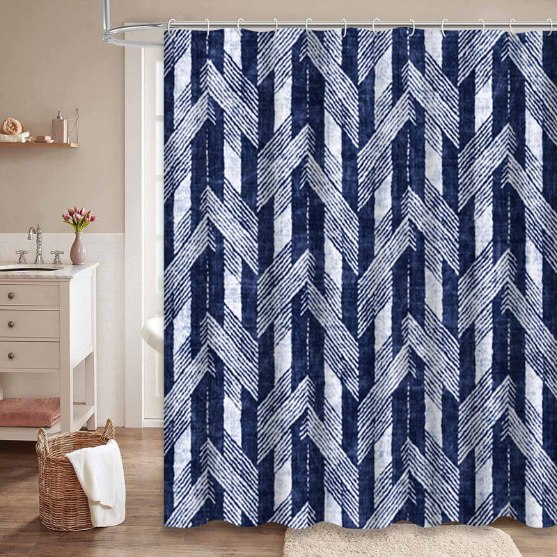 Rideau de douche abstrait à motif de chevrons bleu marine abstrait avec 12 crochets, L 72 po x l 72 po