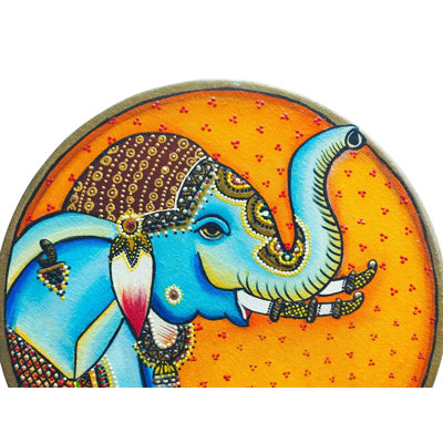 Éléphant royal dans l'art de Pichwai | Acrylique sur toile | Par Shalini