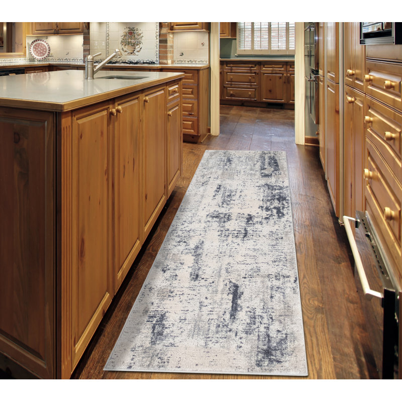 Louis Indoor Rug, Runner 2'1" x 6'