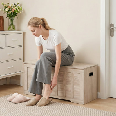 Farmhouse Storage Bench with Shoe Storage, 47.2" Entryway Bench with Soft Close Lid for Bedroom, Hallway, Living Room