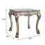 Table de bout carrée de style rétro avec des sculptures élégantes et une base de soutien solide