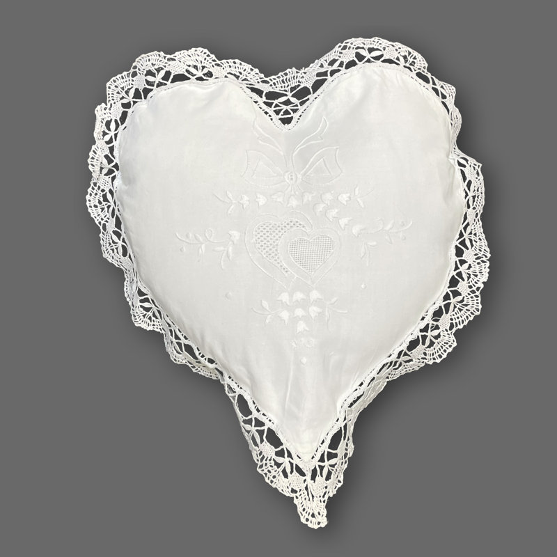 Celeste Lace Heart 2-Piece Pillow Set
