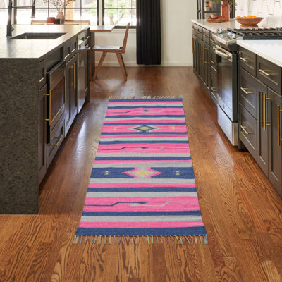 Huntingburg Southwestern Indoor Rug