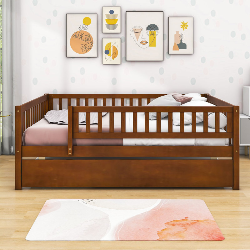 Idonna Daybed with Trundle, Full / Double, Walnut