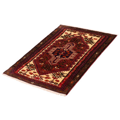 Andelz Red Rug 3'3" x 4'7"