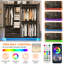 Armoire-penderie moderne ultrabrillante avec tablettes et tringle-231556726