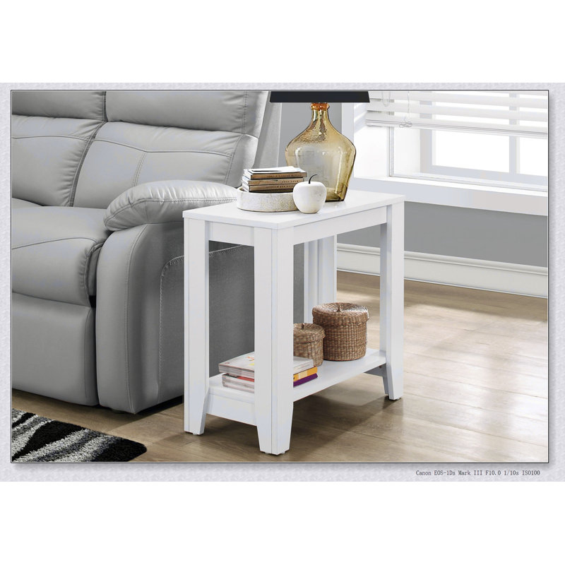 Table d'appoint polyvalente en stratifié blanc pour le salon, la chambre à coucher ou le bureau, avec une conception à deux niveaux et une fabrication robuste.