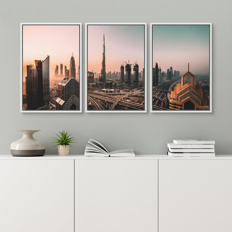 Lever de soleil dans les bâtiments modernes de la ville Paysage urbain Photographie Réalisme Rustique Scénique