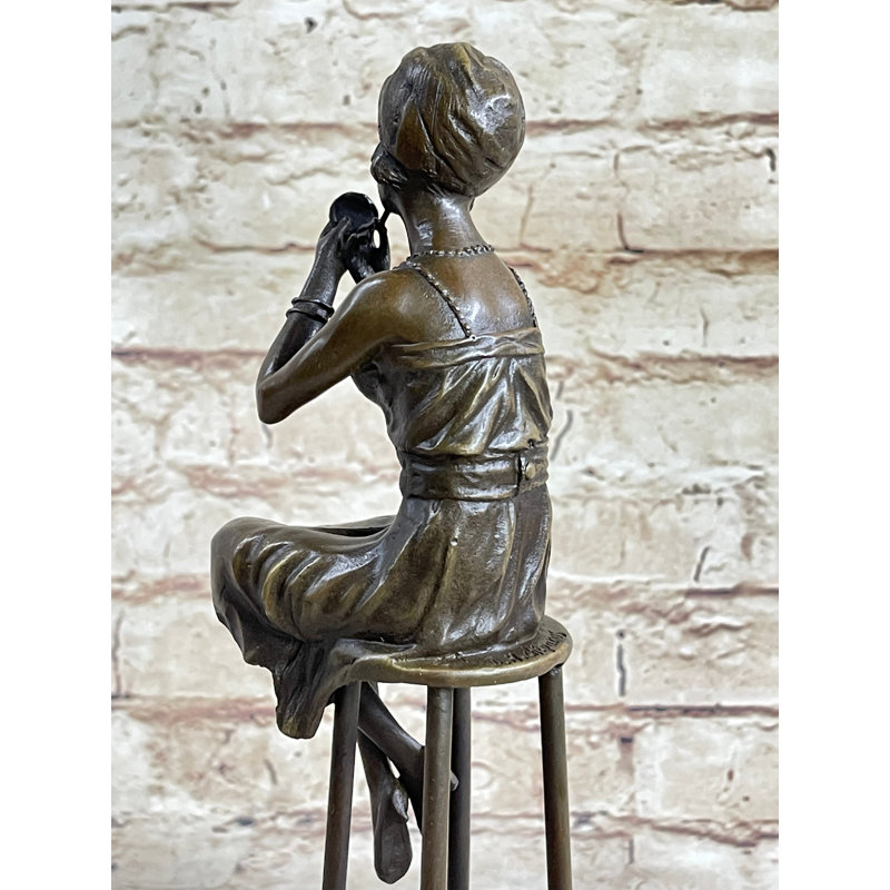 Figurines et sculptures Vyara