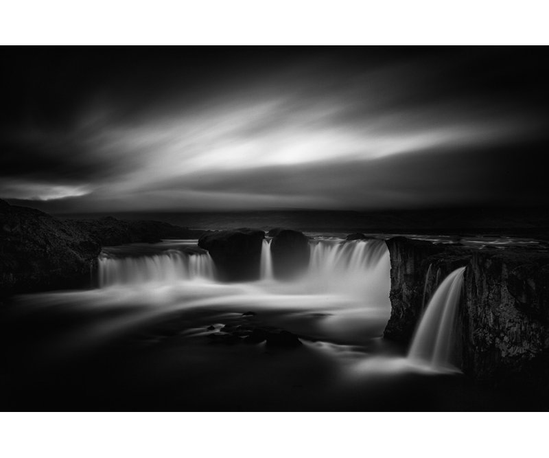 1 Piece Wrapped Canvas Wall Art, 81.28 cm H x 121.92 cm W