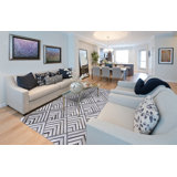 Area Cowhide Geometric Area Rug in Gray