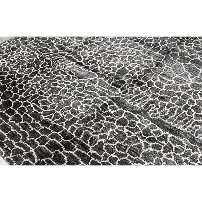 Hand-Knotted High-Quality Charcoal Area Rug